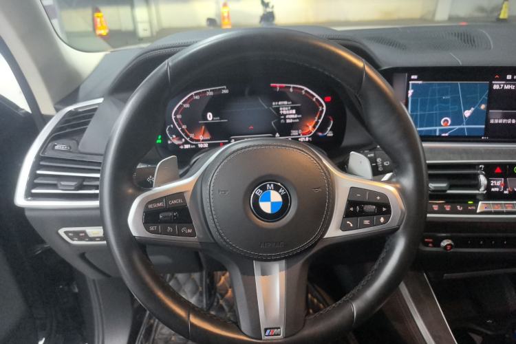Used BMW X5 2021 xDrive40i M Sport Package Steering Wheel