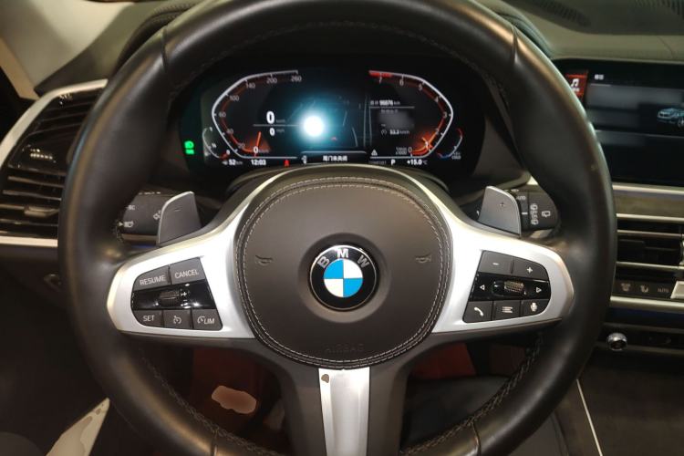 Used BMW X5 2021 Restyled xDrive40i M Sport Package Steering Wheel