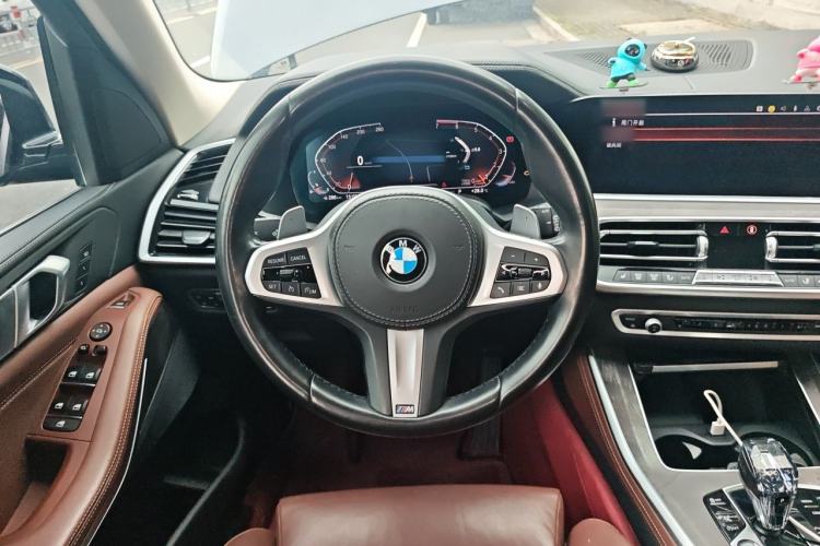 Used BMW X5 2021 xDrive30i M Sport Package Steering Wheel