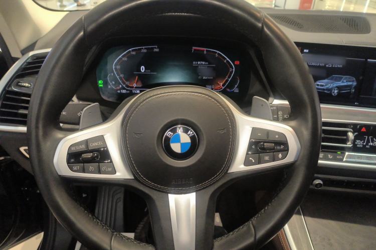 Used BMW X5 2021 xDrive30i M Sport Package Steering Wheel