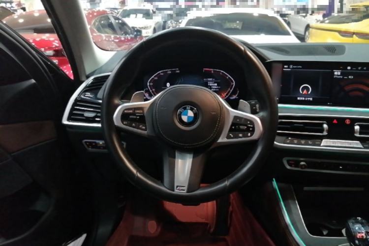 Used BMW X5 2021 xDrive30i M Sport Package Steering Wheel