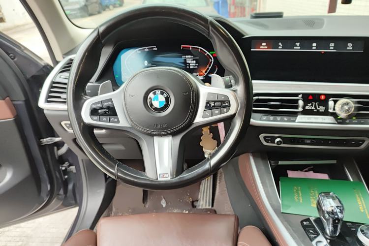 Used BMW X5 2021 xDrive30i M Sport Package Steering Wheel