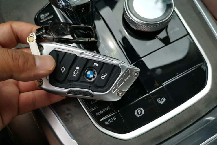 Used BMW X5 2021 xDrive40i M Sport Package Vehicle Key