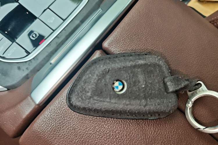 Used BMW X5 2021 xDrive30i M Sport Package Vehicle Key