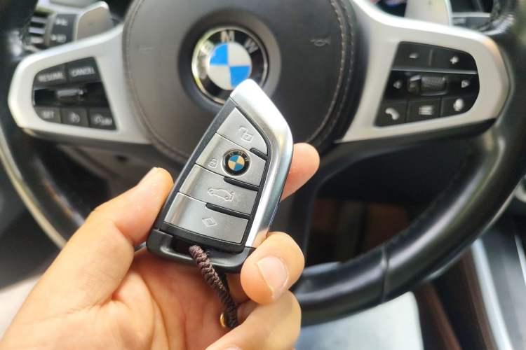 Used BMW X5 2021 xDrive30i M Sport Package Vehicle Key