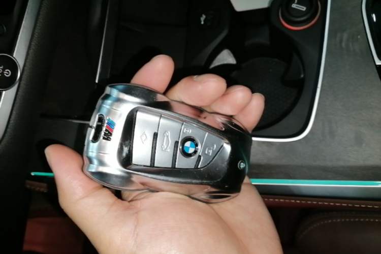Used BMW X5 2021 xDrive30i M Sport Package Vehicle Key