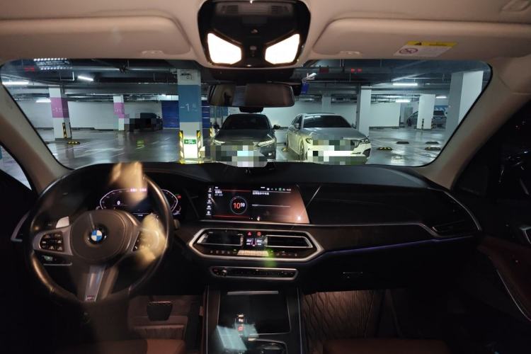 Used BMW X5 2021 Restyled xDrive40i Luxury Version M Sport Package Center Console