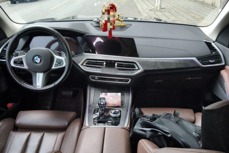 Used BMW X5 2021 xDrive30i M Sport Package Center Console