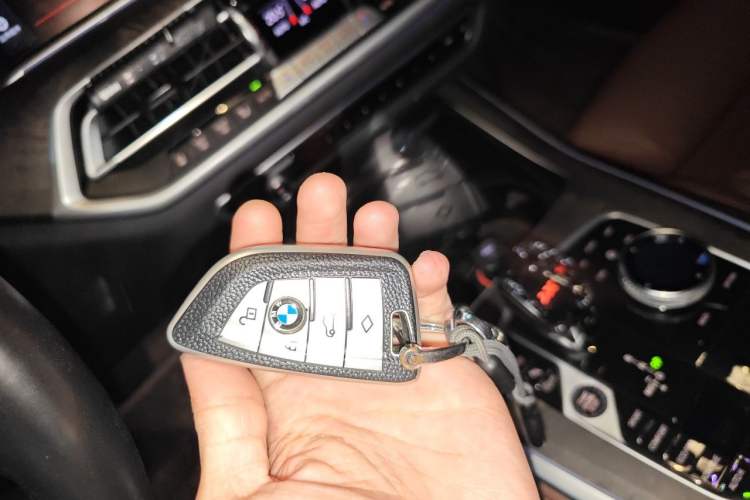 Used BMW X5 2021 Restyled xDrive40i Luxury Version M Sport Package Vehicle Key