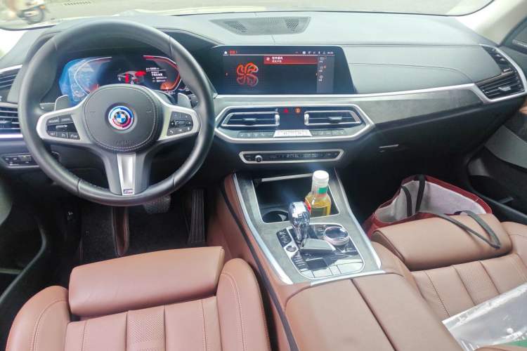 Used BMW X5 2021 Restyled xDrive40i M Sport Package Center Console