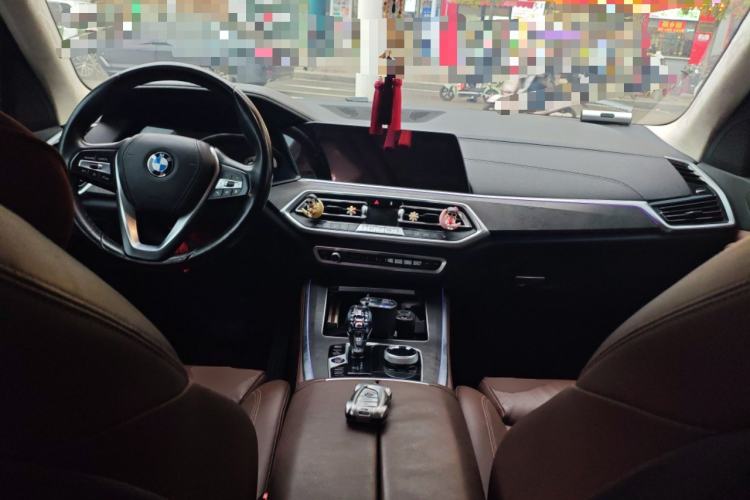 Used BMW X5 2021 xDrive30i X Design Package Center Console