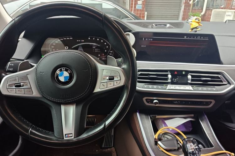 Used BMW X5 2021 xDrive40i M Sport Package Center Console