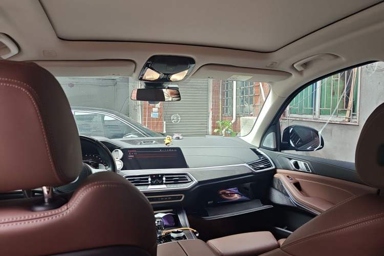 Used BMW X5 2021 xDrive40i M Sport Package Headliner