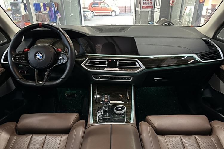 Used BMW X5 2021 xDrive30i M Sport Package Interior 1