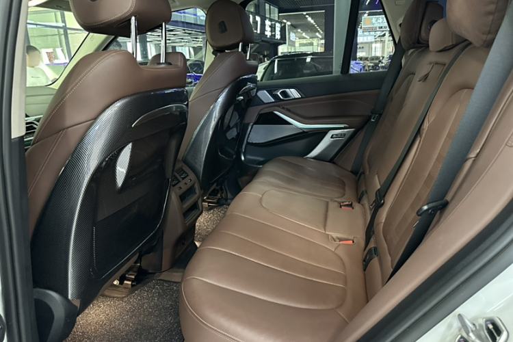Used BMW X5 2021 xDrive30i M Sport Package Interior 5