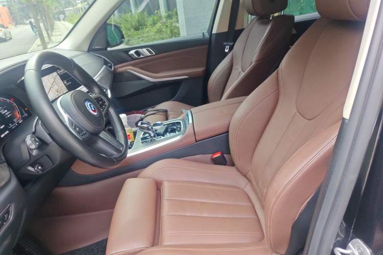 Used BMW X5 2021 Restyled xDrive40i M Sport Package Left Front Seat
