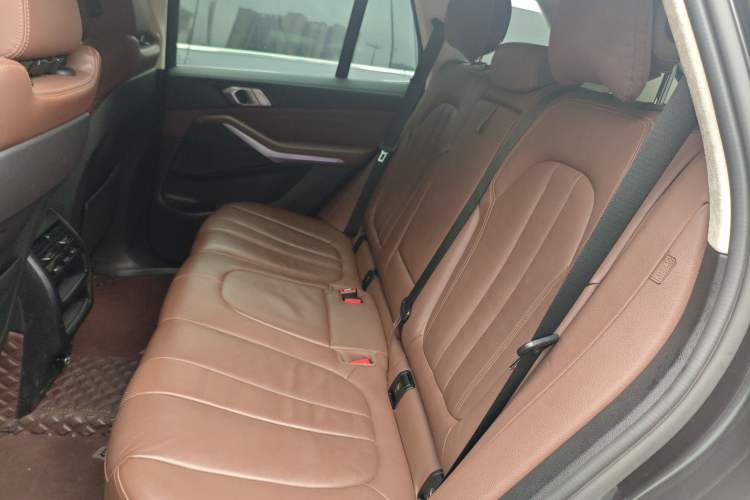 Used BMW X5 2021 xDrive30i X Design Package Left Rear Seat