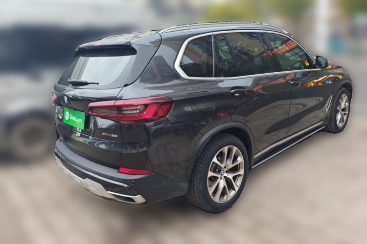 Used BMW X5 2021 xDrive30i X Design Package Rear Right 45 Deg