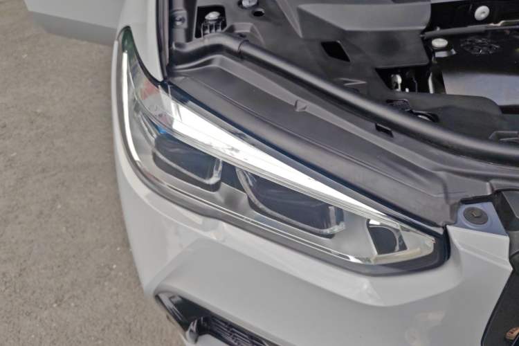 Used BMW X5 2021 Restyled xDrive40i M Sport Package Right Front Headlight