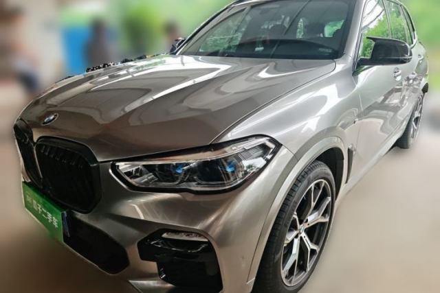 Used BMW X5 2021 xDrive40i Luxury Model with M Sport Package