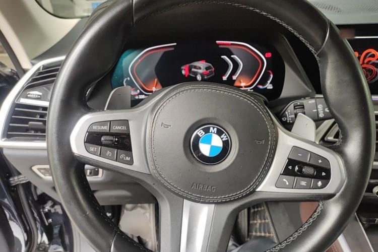 Used BMW X5 2021 Restyled xDrive30i M Sport Package Steering Wheel