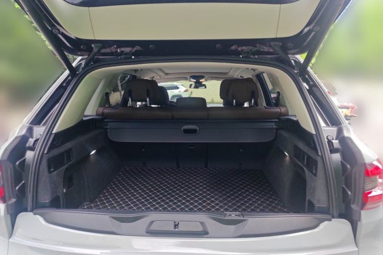 Used BMW X5 2021 Restyled xDrive40i M Sport Package Trunk