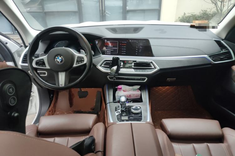 Used BMW X5 2021 xDrive30i M Sport Package Center Console