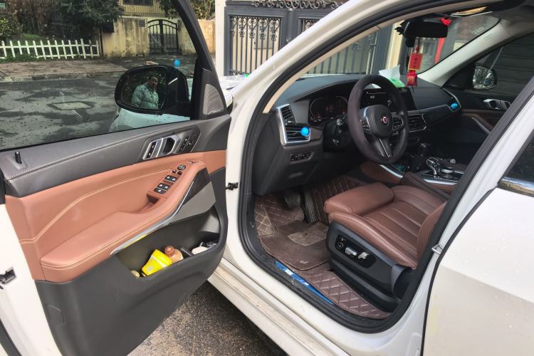 Used BMW X5 2021 Restyled xDrive40i Luxury Version M Sport Package Driver Seat