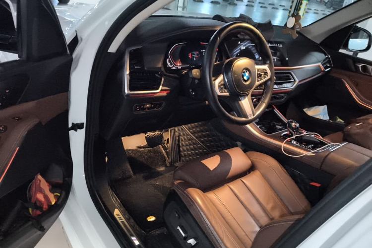 Used BMW X5 2021 xDrive30i M Sport Package Driver Seat