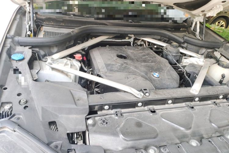 Used BMW X5 2021 Restyled xDrive30i M Sport Package Engine Bay Right