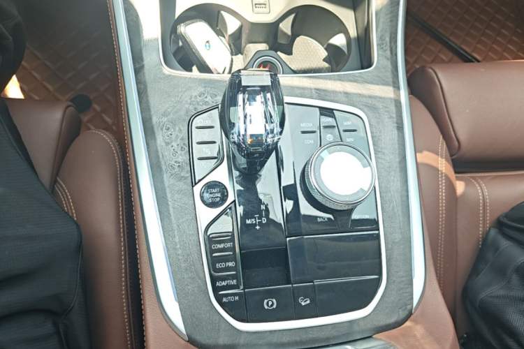 Used BMW X5 2021 xDrive30i X Design Package Gear Lever
