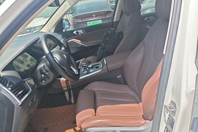 Used BMW X5 2021 xDrive30i X Design Package Left Front Seat
