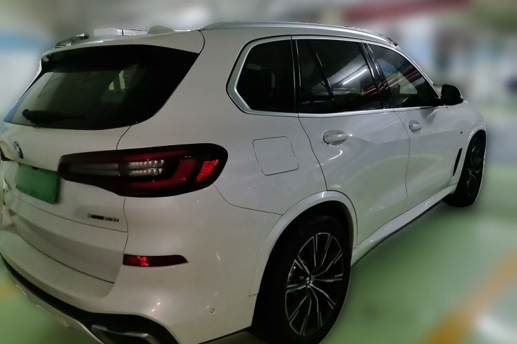 Used BMW X5 2021 xDrive30i M Sport Package Rear Right 45 Deg