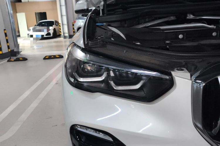 Used BMW X5 2021 xDrive30i M Sport Package Right Front Headlight