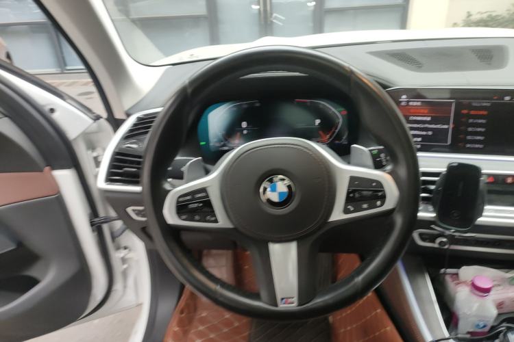 Used BMW X5 2021 xDrive30i M Sport Package Steering Wheel