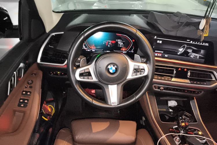 Used BMW X5 2021 xDrive30i M Sport Package Steering Wheel