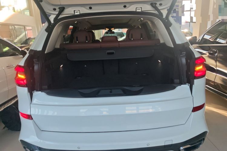 Used BMW X5 2021 xDrive30i M Sport Package Trunk