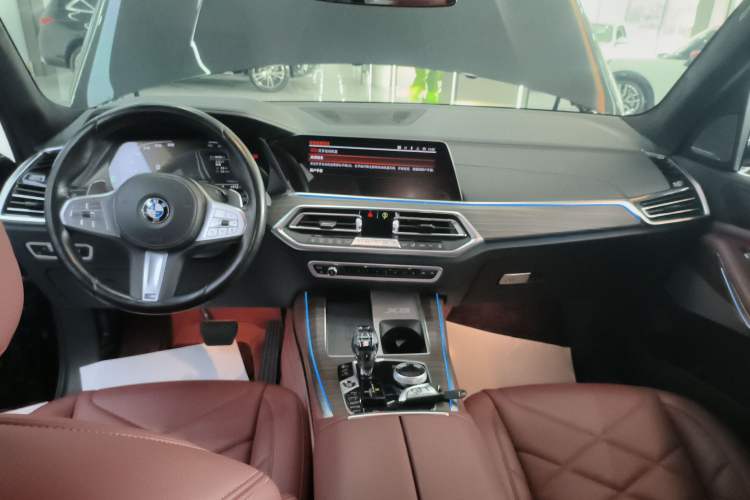 Used BMW X5 2022 xDrive 40Li M Sport Package Audio And AC Panel