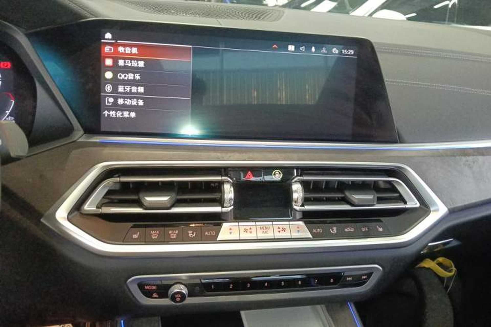 Used BMW X5 2022 Restyled xDrive 30Li Luxury Version M Sport Package Audio And AC Panel