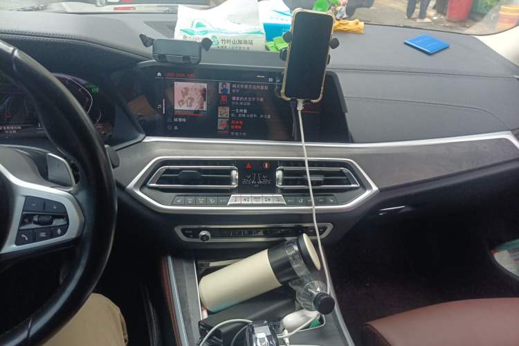 Used BMW X5 2022 xDrive40i M Sport Package Audio And AC Panel