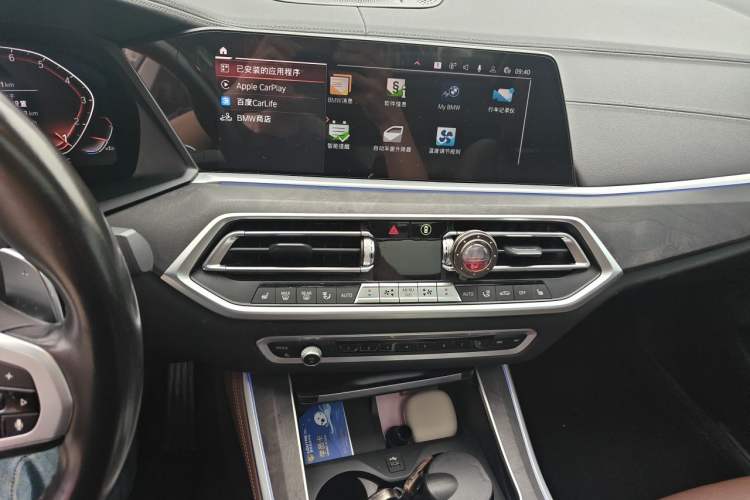 Used BMW X5 2022 xDrive40i M Sport Package Audio And AC Panel