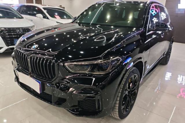 Used BMW X5 2022 xDrive 40Li Luxury Edition M Sport Package