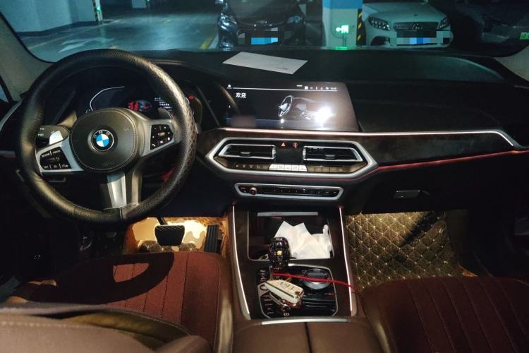 Used BMW X5 2022 xDrive40i M Sport Package Center Console