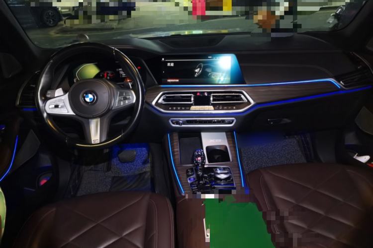 Used BMW X5 2022 xDrive 40Li M Sport Package Center Console