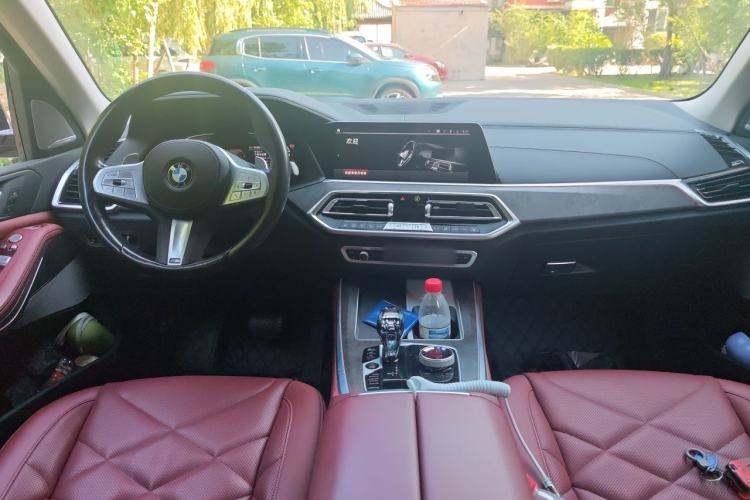Used BMW X5 2022 Restyled xDrive 30Li Luxury Version M Sport Package Center Console