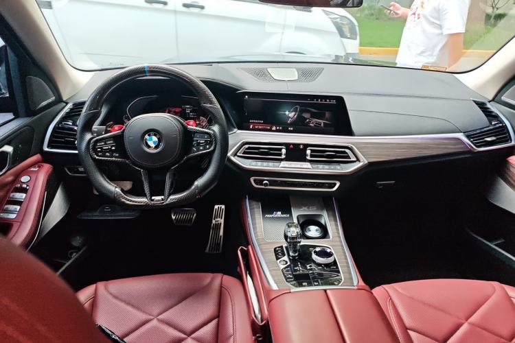 Used BMW X5 2022 Restyled xDrive 30Li Luxury Version M Sport Package Center Console