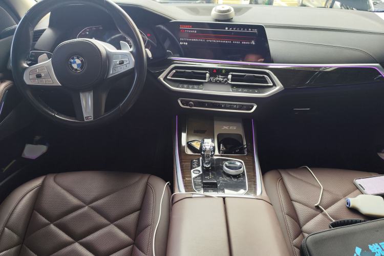 Used BMW X5 2022 Restyled xDrive 30Li Luxury Version M Sport Package Center Console