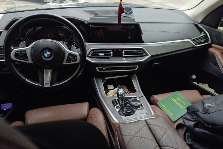 Used BMW X5 2022 xDrive30i M Sport Package Center Console