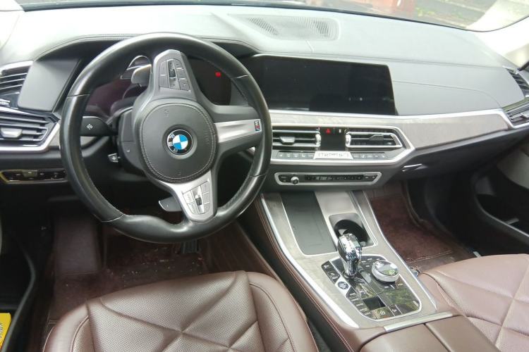 Used BMW X5 2022 xDrive 30Li M Sport Package Center Console