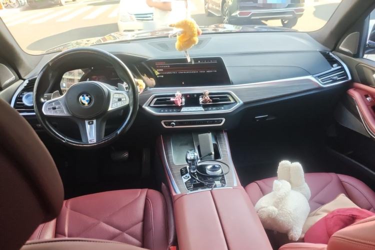 Used BMW X5 2022 xDrive 40Li Luxury Edition M Sport Package Center Console
